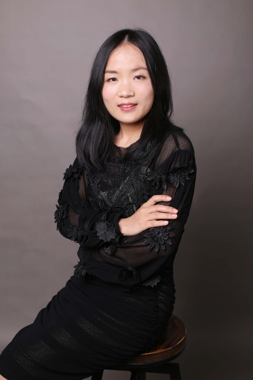 卢绿萍.jpg
